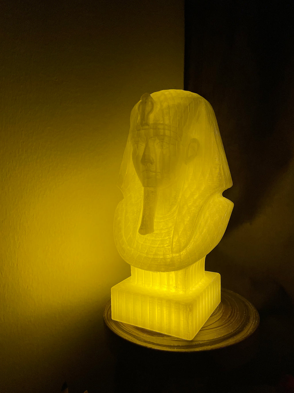 Pharaoh Light Sculpture