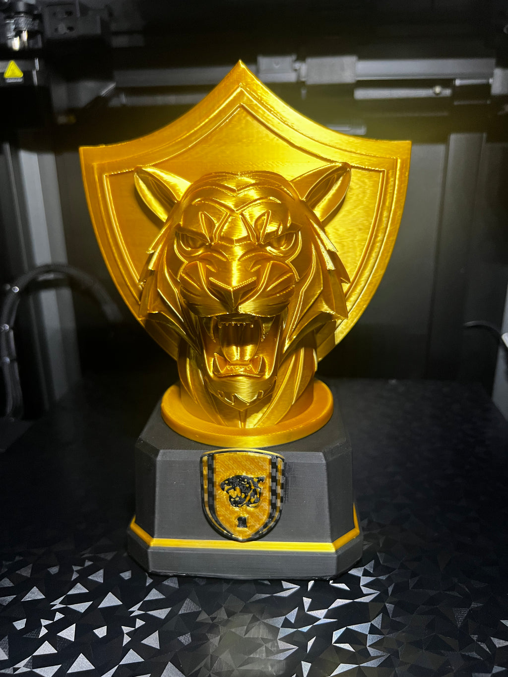 Golden Al-Ittihad Trophy Sculpture – Premium 3D Art